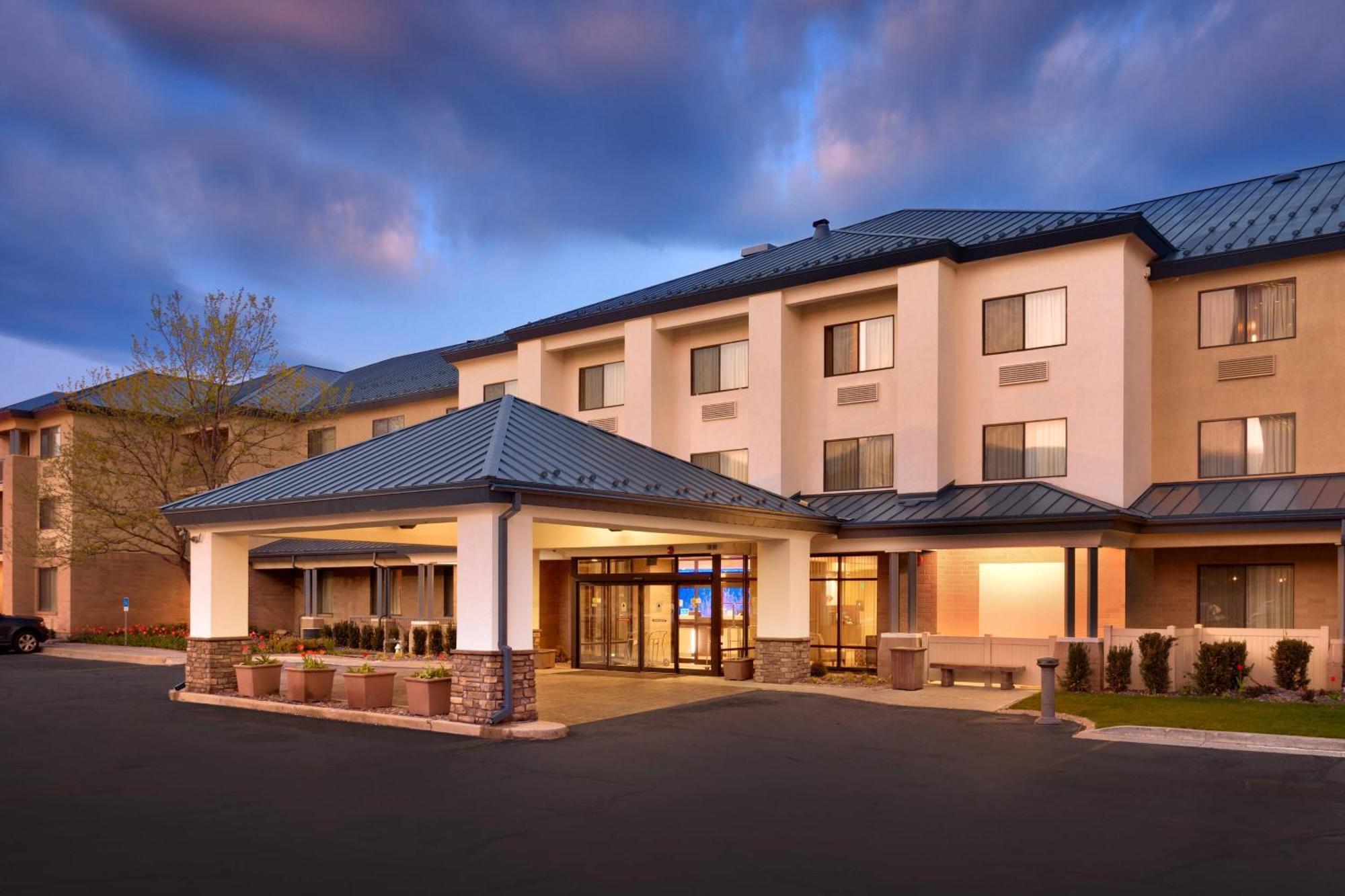 Fairfield Inn & Suites By Marriott Salt Lake City Downtown Экстерьер фото